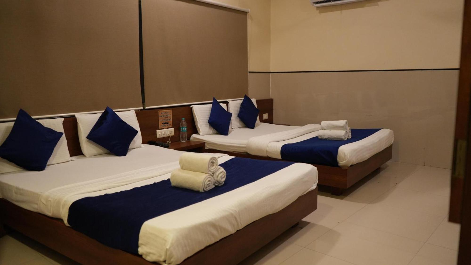 Hotel Satyug Ujjain Exterior photo